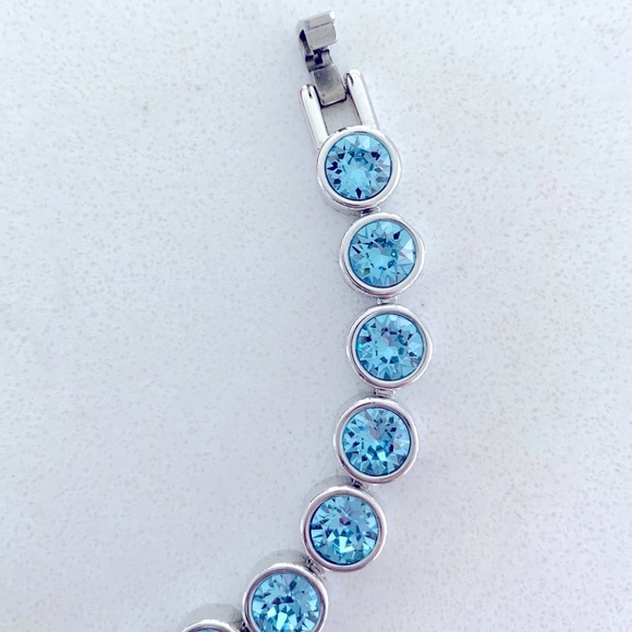 Swarovski Touchstone Crystal Aquamarine Ice Bracelet - Picture 3 of 5
